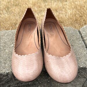 Vionic Women's Pink Flats